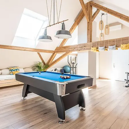 Couette-café La Grange 5*