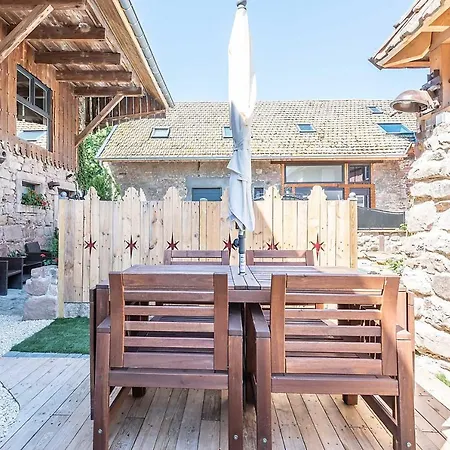 Domaine La Grange - La Grange 5 Etoiles Alojamento de Acomodação e Pequeno-almoço