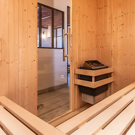 Bed and breakfast Domaine La Grange - La Grange 5 étoiles 5*